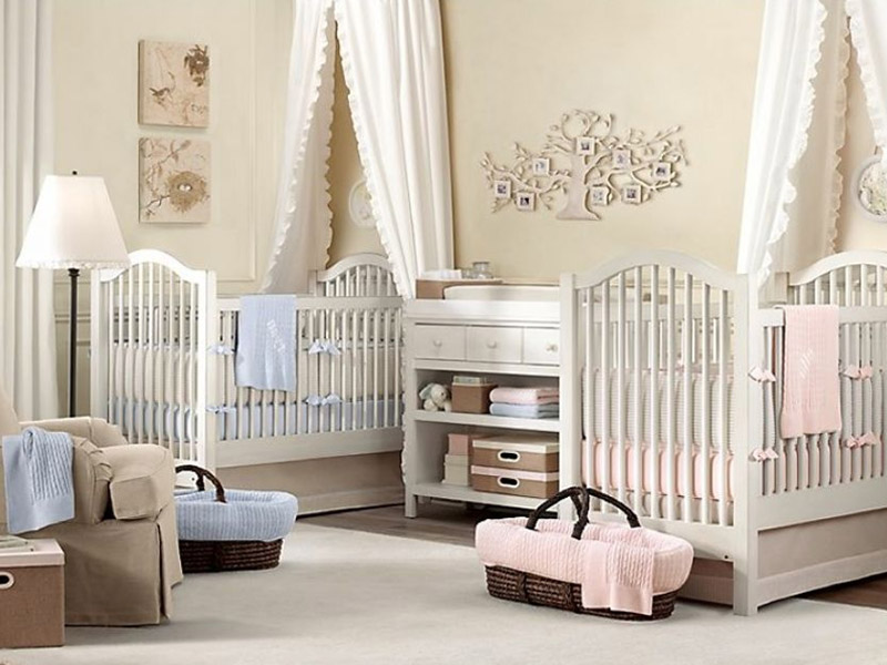 Кровать для двойни новорожденных: как организовать спальные места двойняшкам